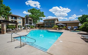 River walk la paz apartments pool